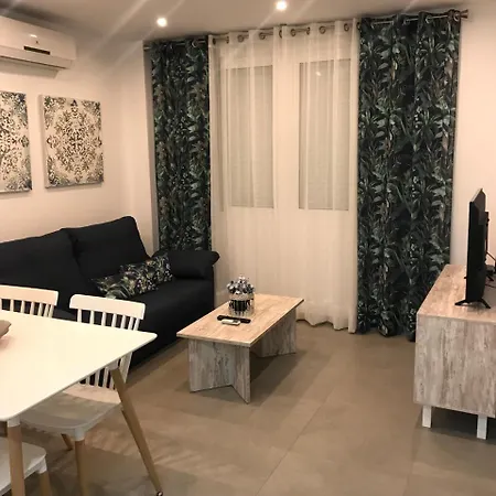 Avenida 2 Apartment Nerja