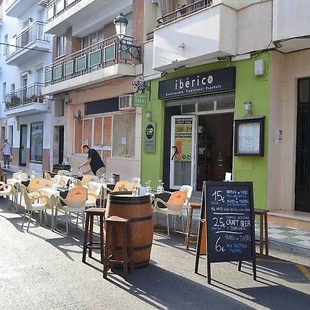 Avenida 2 Apartment *